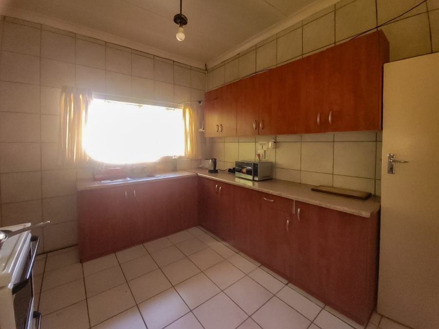 8 Bedroom Property for Sale in Die Bult North West